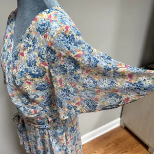Ralph Lauren Midi Wrap Dress 8 Blue Georgette Floral Belted Chiffon Flounce thumbnail 4