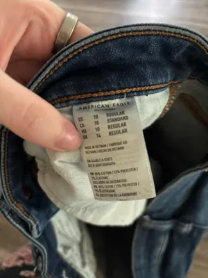 American Eagle Jeans thumbnail 4