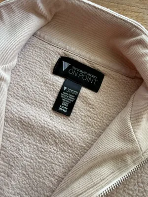Victoria's Secret Quarter zip thumbnail 2