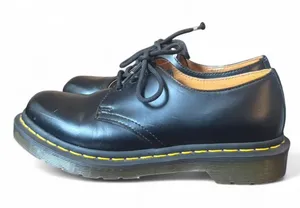 Dr. Martens 1461 Black Leather Oxford Shoes Women’s Size 6 AirWair 3 Eye Lace Up thumbnail 1