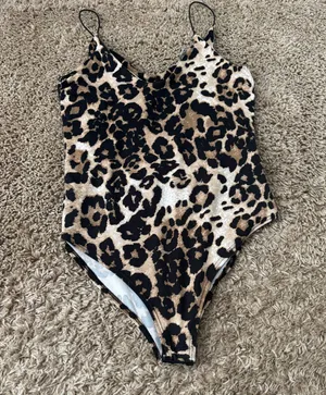 Cheetah print body suit gaze thumbnail 2