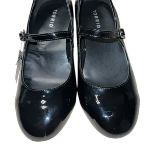 Torrid Black patten leather Mary Janes! Nwt thumbnail 7