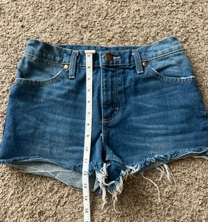 Cutoff Shorts thumbnail 3