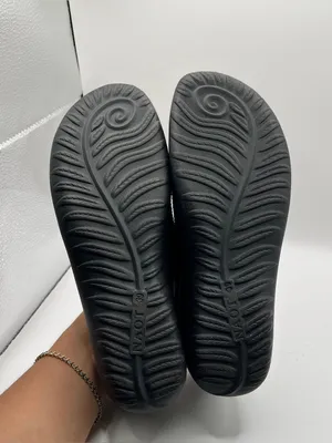 Naot Kirei Mary Jane flats size 39 US 8 black EUC thumbnail 8