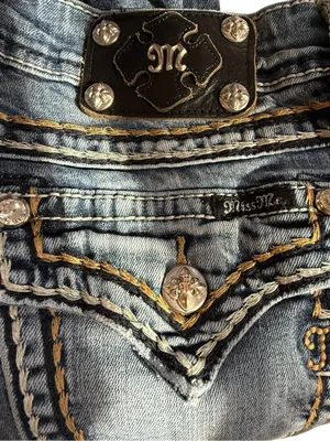 Miss Me Signature Cuffed Capri Jeans Womens 30 Rhinestone Flap Pocket Y2K thumbnail 5