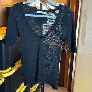 Free People We The Free Francis Tee Black Textured Raw Hem Size Small thumbnail 4