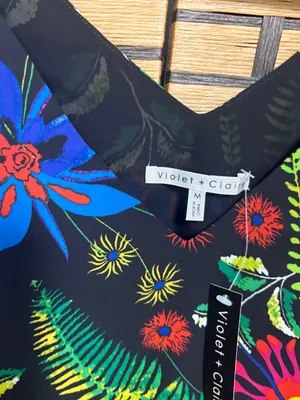 Violet + Claire black floral tank top size medium thumbnail 5