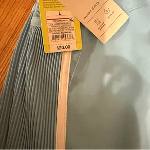 🍎Light Blue Women's Athletic Shorts with White Trim Size L thumbnail 3