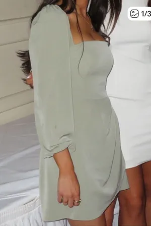 Worn once green dress thumbnail 1