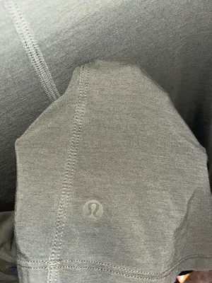 Lululemon Top thumbnail 3