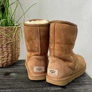 UGG Tan Classic 5825 Tan Fleece Lined Short Boots 6 thumbnail 3