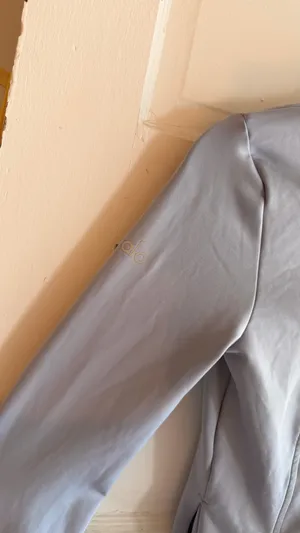 Alo Yoga Airlift Jacket blue thumbnail 4