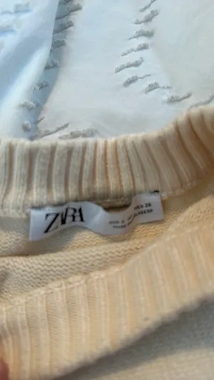 Zara Sweater thumbnail 2