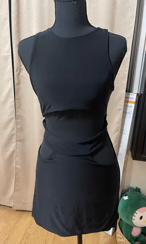Pretty Little Thing black cutout mini dress thumbnail 1