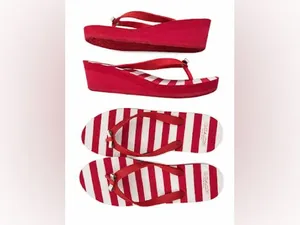 Coach Y2K Pink Platform Wedge Flip Flop Sandals – Retro 2000s pink Stripes thumbnail 2