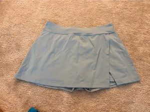 GapFit Studio PowerYou Skort Women’s XL Light Sage Green Athletic Tennis Skirt thumbnail 2