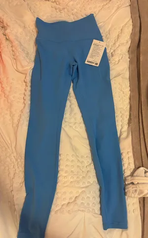 NWT lululemon wunder Train HR tight 28” *Pockets  thumbnail 1