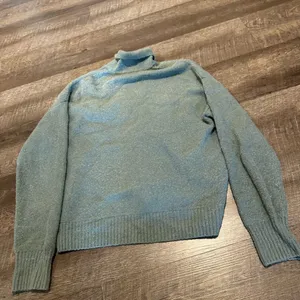 Abercrombie & Fitch Teal Collared Sweater thumbnail 5