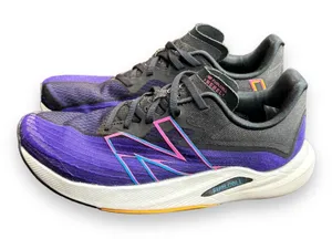 New Balance‎ Fuel Cell Rebel V2 Running Womens Size 8B Sneakers Athletic Shoes thumbnail 1