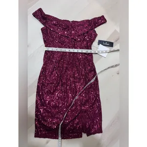 Lulus NWT Women Small Wine Red Glitter Sequin Off the Shoulder Mini Dress Party thumbnail 7