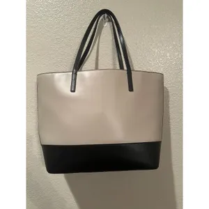 NWOT Kate Spade Black n Beige Leather Kristen Top Zip Tote Bag thumbnail 4