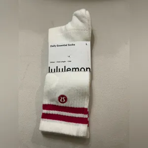 Lululemon NWT Daily Essential Crew White and Pink Athletic Socks Size L Unisex thumbnail 2