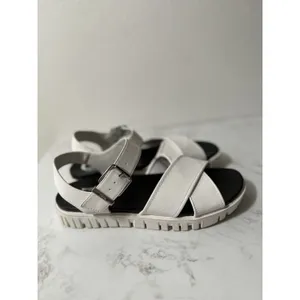 Circus by Sam Edelman Sandals Womens 9 White Cross Strap Platform Lug Sole thumbnail 2