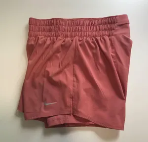 Nike Women’s One Dri-FIT High-Waisted 2-in-1 Shorts thumbnail 3