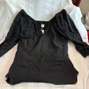 Sabo Skirt nwt long sleeve blouse with front tie size Medium thumbnail 1