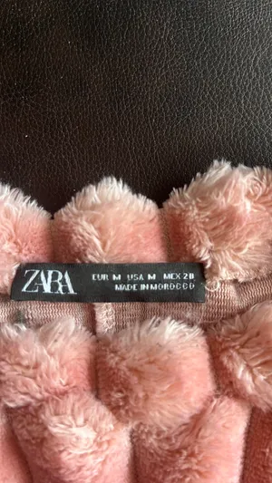 ZARA Sweater Cropped Medium thumbnail 3