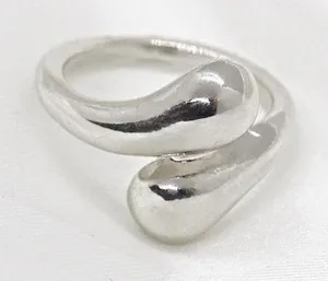 Silver Water Drop Ring Size 6 thumbnail 1