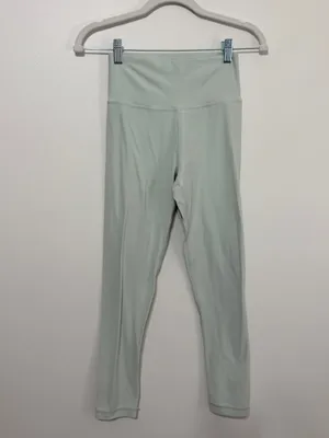 Aritzia TNA Leggings Size Small Green thumbnail 2