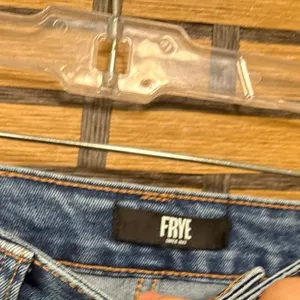 Frye‎ Jeans Size 6/28 thumbnail 6