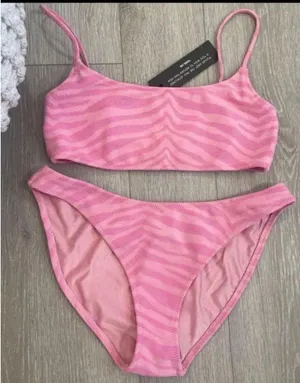 Triangl swim suit bikini set  thumbnail 2