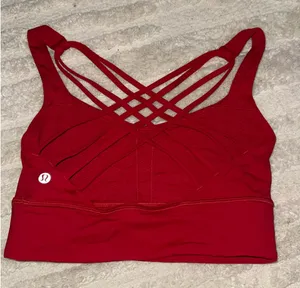 Lululemon sports bra red size 6 cross back thumbnail 2