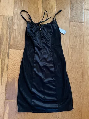 NWT - S - TIGER MIST - Urban Outfitters - Satin Lace dress - Black thumbnail 3