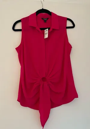 Express Top Women’s Medium thumbnail 1