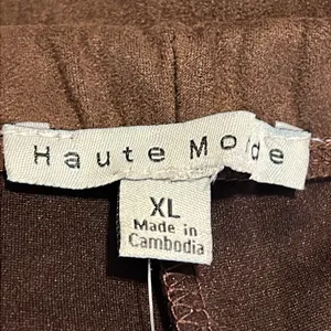 HAUTE MONDE women’s size XL wrap style feels like suede brown skort 2” inseam thumbnail 9
