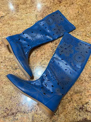 RARE Unbranded Blue Perforated Leather Summer Boots Boho Laser Cut Size 39 thumbnail 2