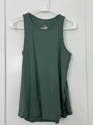 Lululemon Medium Green Open-Back Activewear Tank Top thumbnail 5