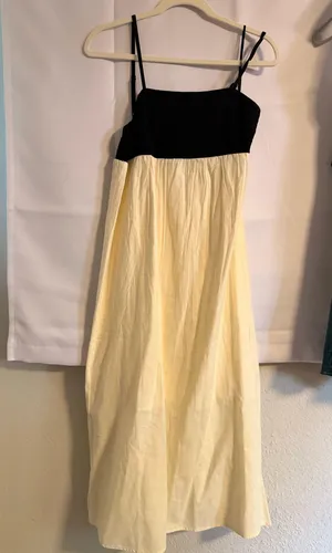 Two tone dress Multiple Size M thumbnail 1