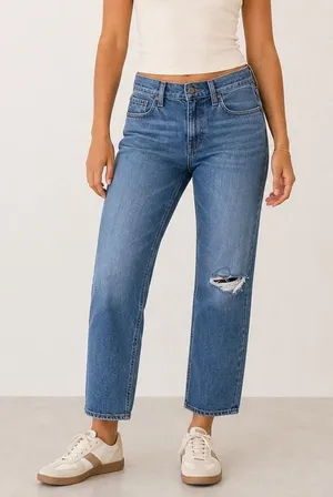 NWT Old‎ Navy Mid-Rise Boyfriend Distressed Jeans Blue Casual Raw Hem Size 8 thumbnail 1