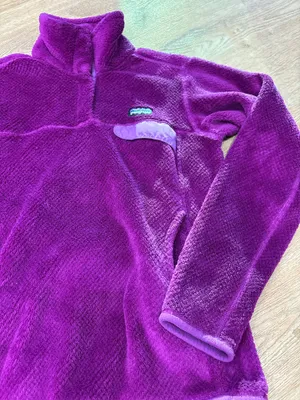 Patagonia Purple Fleece Pullover thumbnail 2