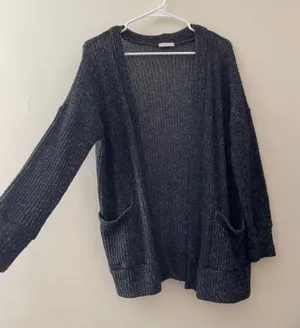 M- Stevie Hender Gray and Silver Knit Mid-Length‎ Cardigan with Pockets thumbnail 1