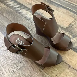 Bull Boxer Strappy Wedge Platform Heels Brown Size 8 thumbnail 2