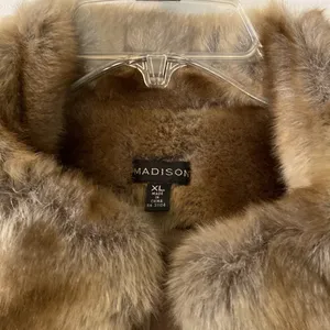 Madison size XL beautiful and so soft jacket /vest long 25” bust 36/38” thumbnail 2