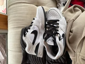 Nike Jordan’s thumbnail 4