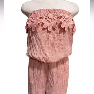 Kings Road Pink Strapless Jumpsuit Capri Lace Ruffle Size M thumbnail 2