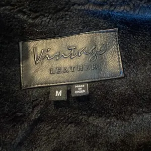 Vintage Leather black hooded faux fur lined trench jacket M thumbnail 4