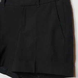 Zara black dress shorts sz XS thumbnail 2